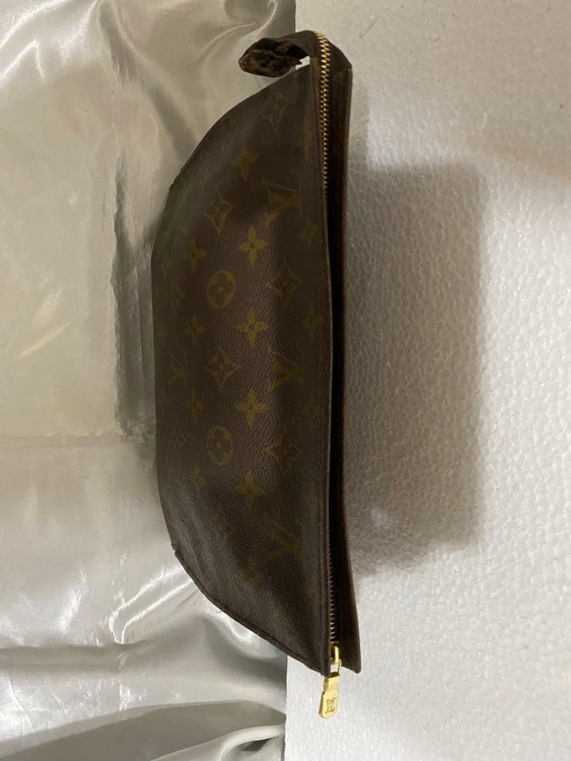 ルイビトン　サイドバッグ