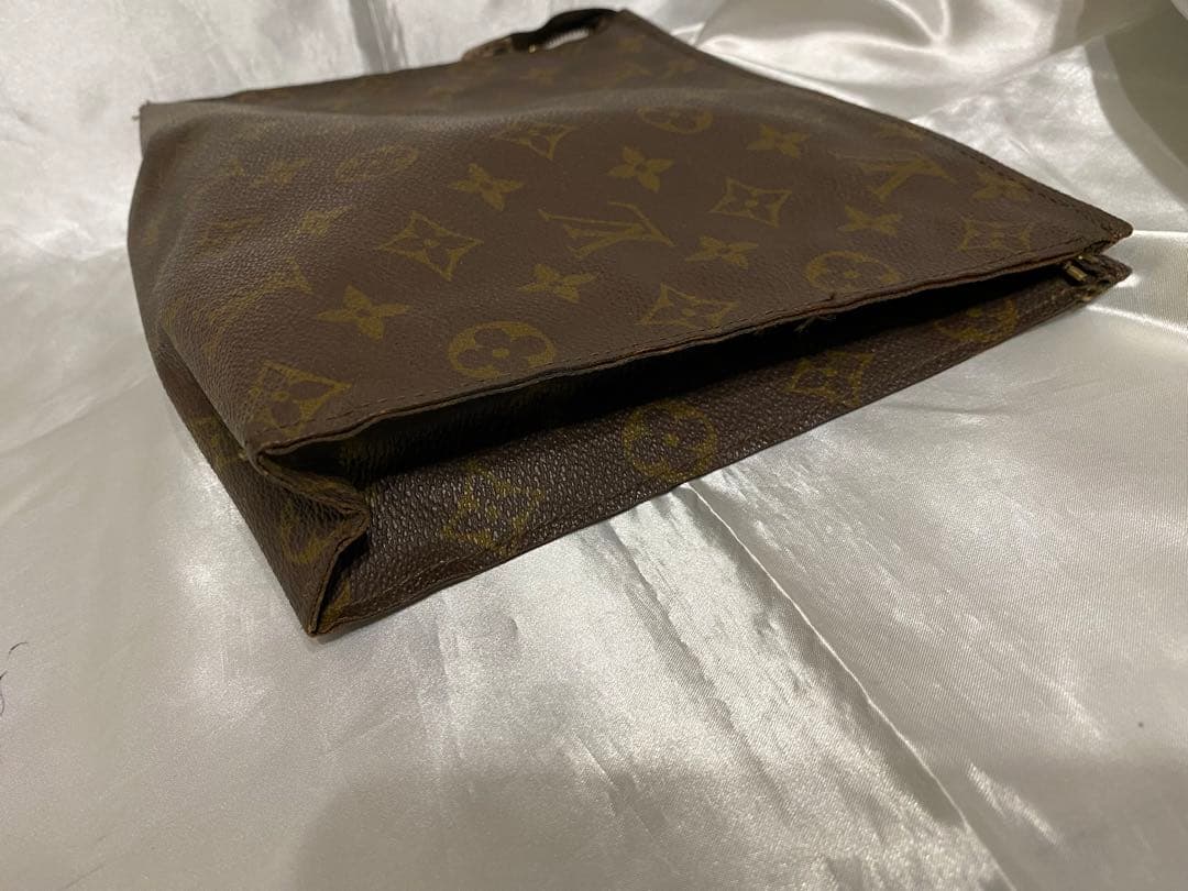 ルイビトン　サイドバッグ