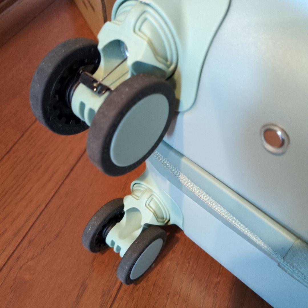 AWW キャリーケース 小型 機内持ち込みサイズ くすみグリーン