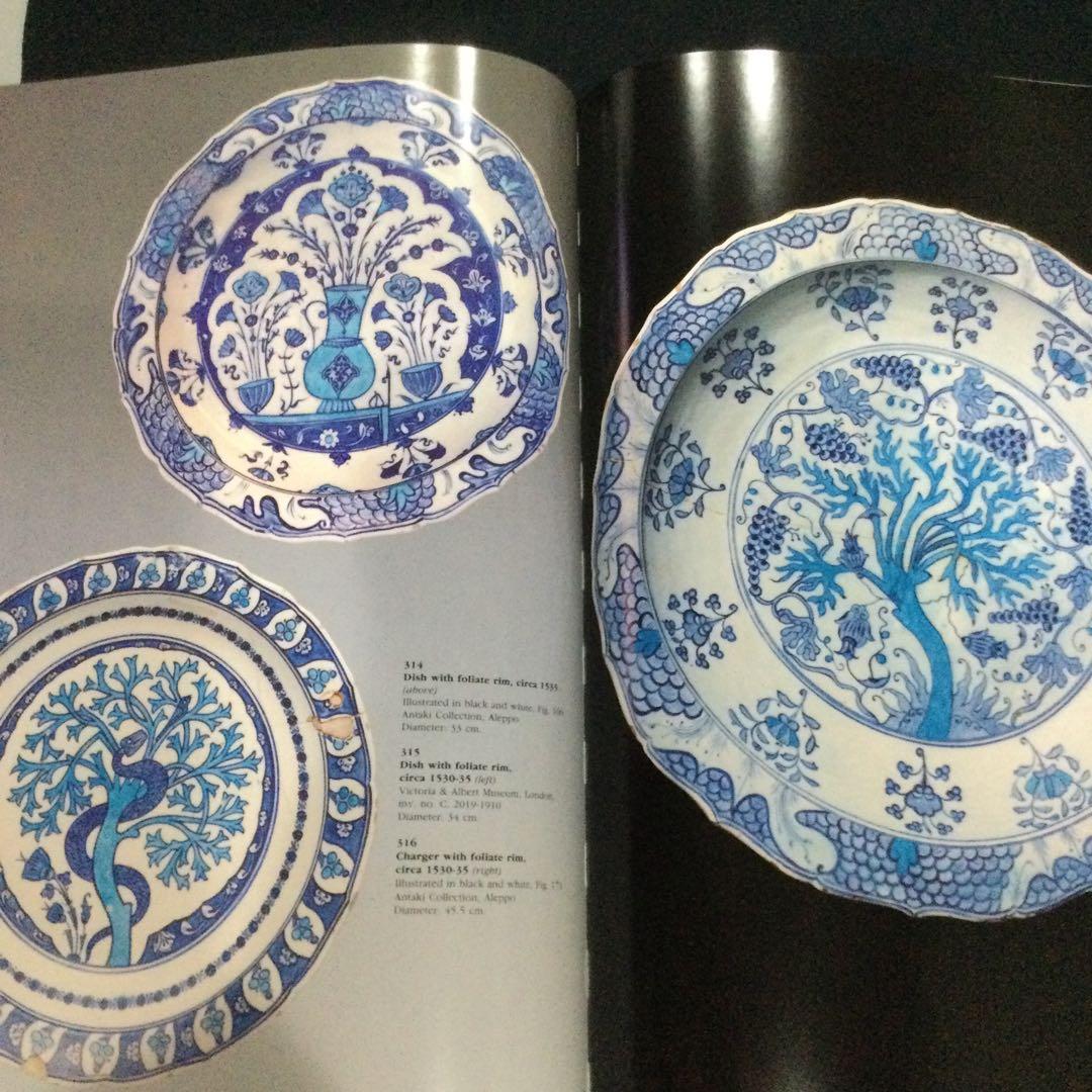 大型本　イズニク　陶器　洋書　皿　タイル　Iznik トルコ　歴史　イズニック