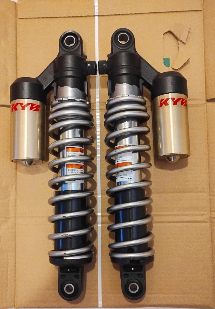 カワサキZRX1200DAEG　純正KYB リアサスペンション 2本セット