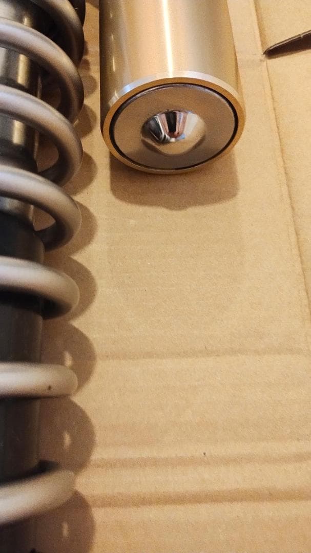 カワサキZRX1200DAEG　純正KYB リアサスペンション 2本セット