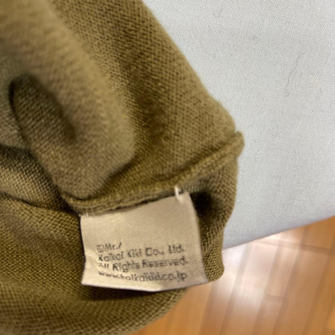 ルシアンペラフィネオリーブ色 長袖カシミヤキャラクタープリント