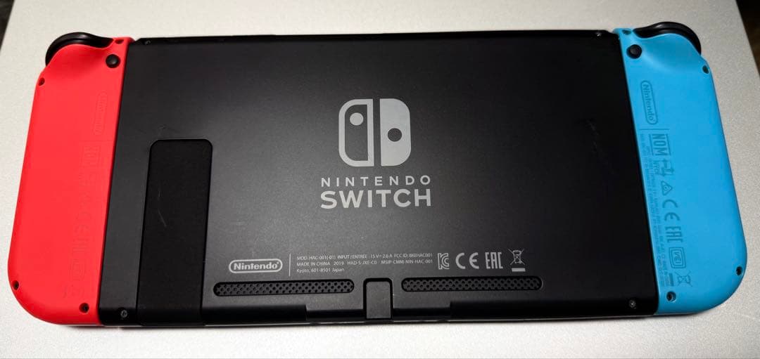 バッテリー強化版 Nintendo Switch 128GB SDカード付き