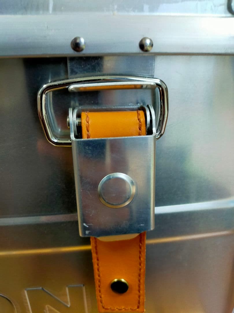 ダルトン Dulton アルミコンテナ Mサイズ コンボイ2