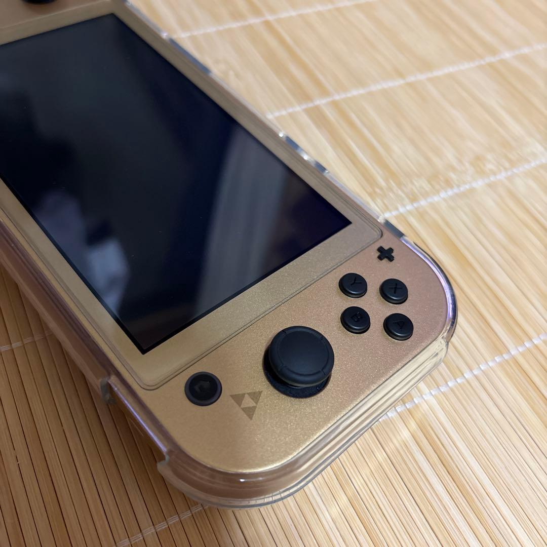 美品　スイッチライト　ハイラルエディション　ゼルダ　限定　おまけ付き