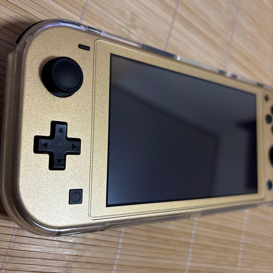 美品　スイッチライト　ハイラルエディション　ゼルダ　限定　おまけ付き