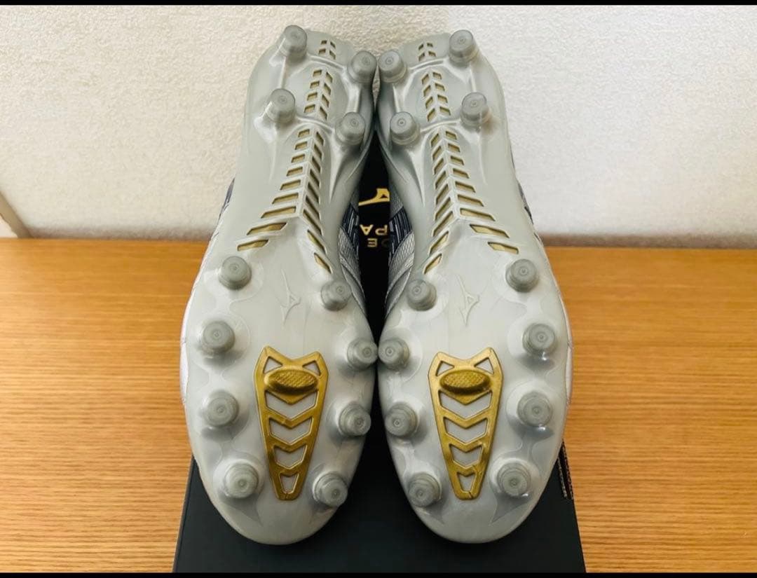 Mizuno モレリアネオIV β JAPAN 25.0cm