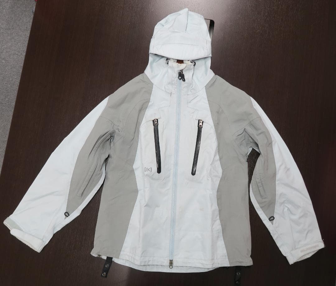 Burtonバートンak 3LジャケットGORE-TEX男女兼用 最高峰XCR