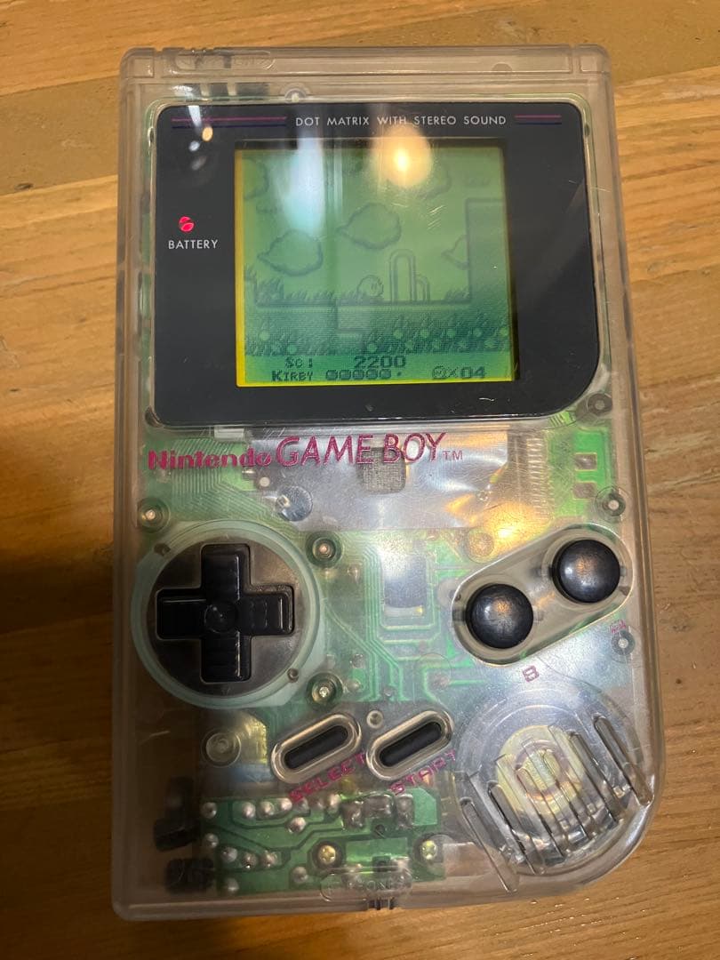 初代　ゲームボーイ　本体　スケルトン　電池カバーありません。