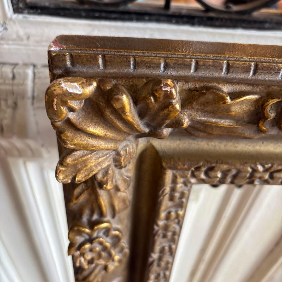 大きな大きなフレームになります。アンティーク　額縁