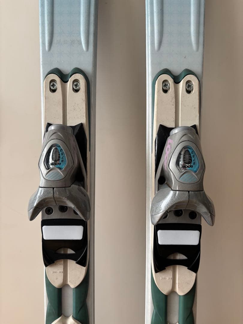 女の子用スキー 150cm フルセット　高学年〜中学生に　※少々難あり