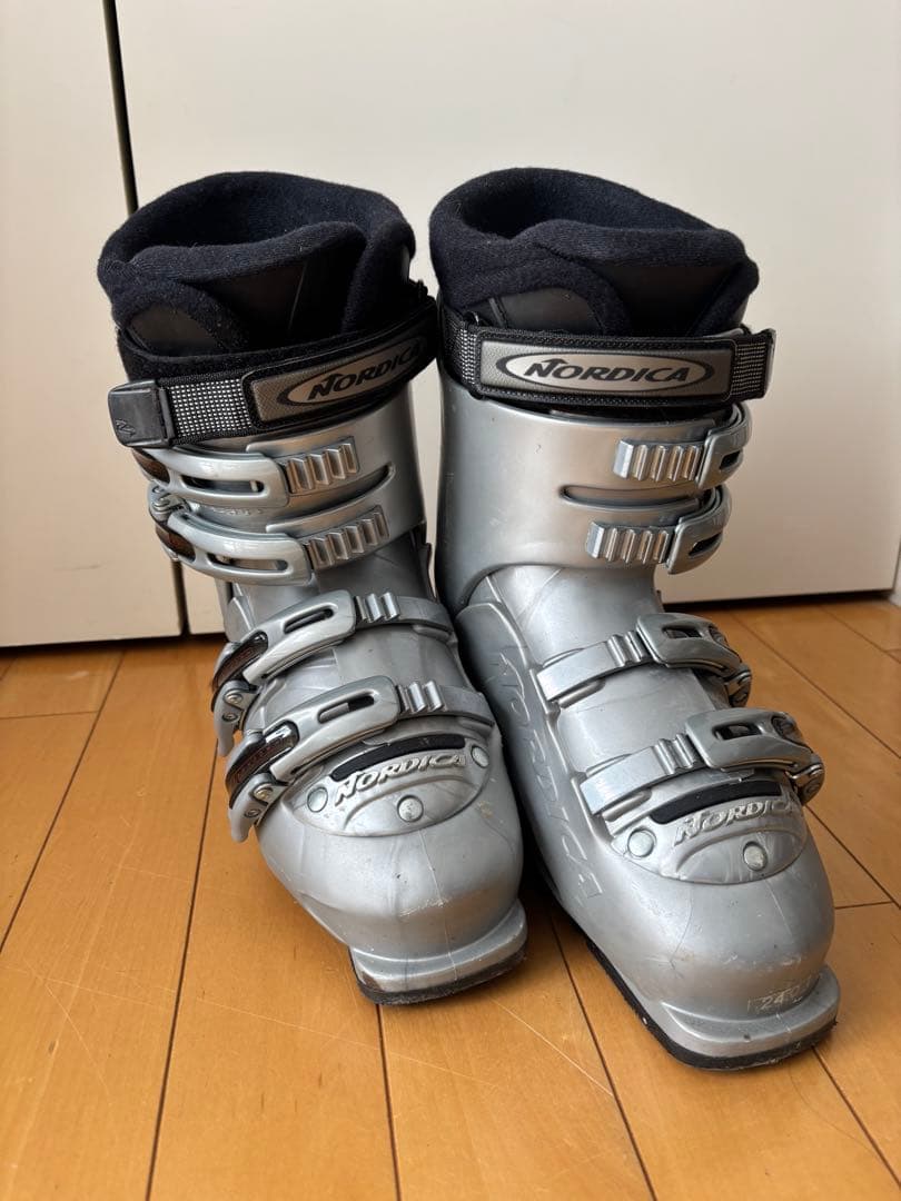 女の子用スキー 150cm フルセット　高学年〜中学生に　※少々難あり