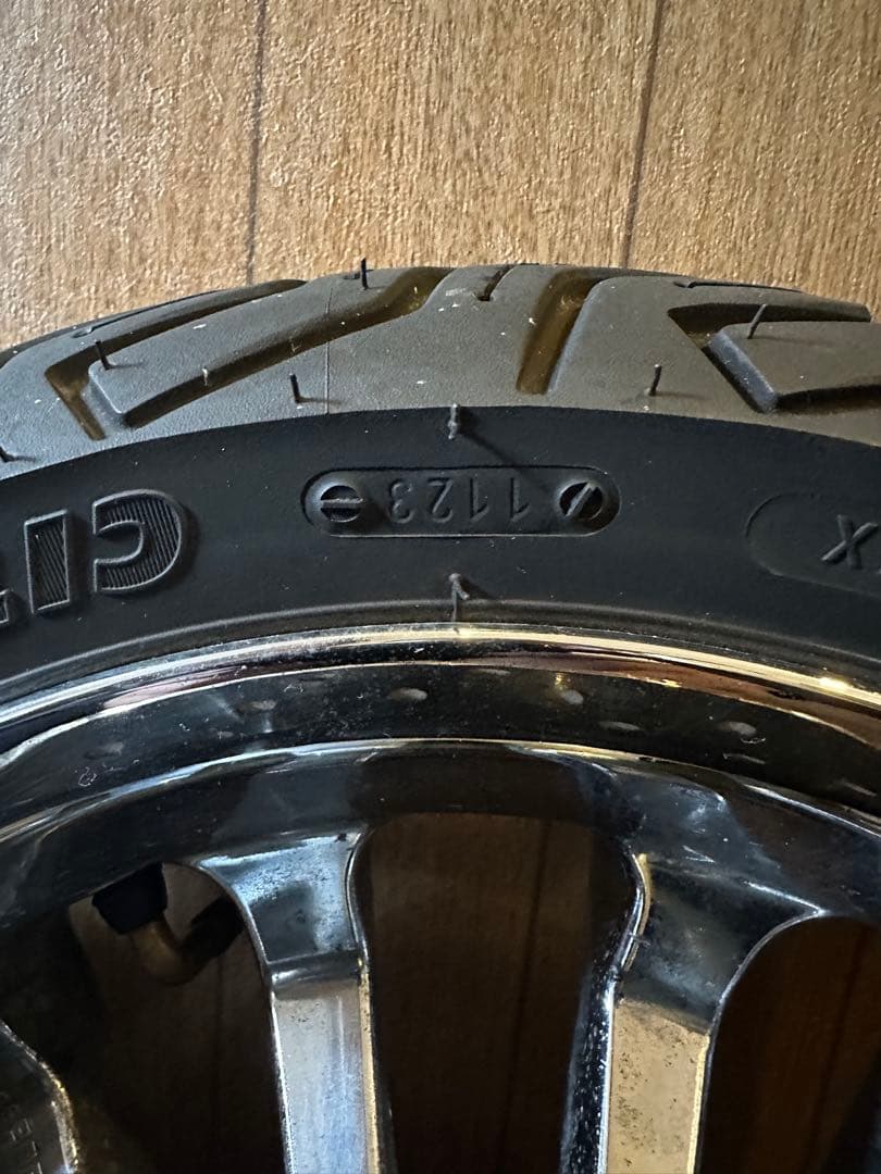 マジェスティ250 4D9 SG20J ワイズギア インチアップホイール