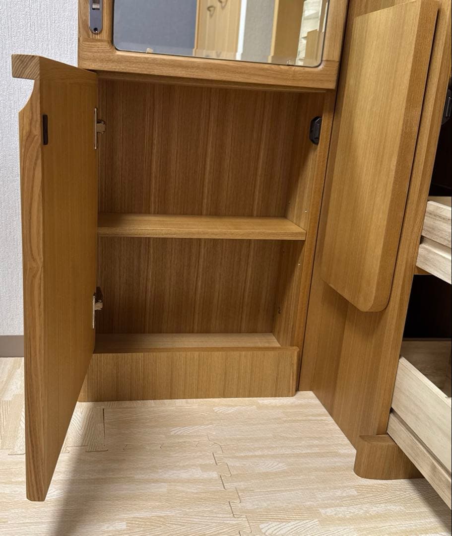 ニトリ　姿見ドレッサー（スツール別売り）