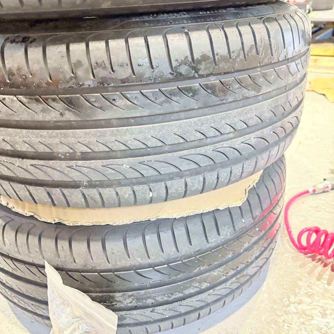 ゴルフに装着エンケイ PF07 18x8.0J +50 PCD112 5H