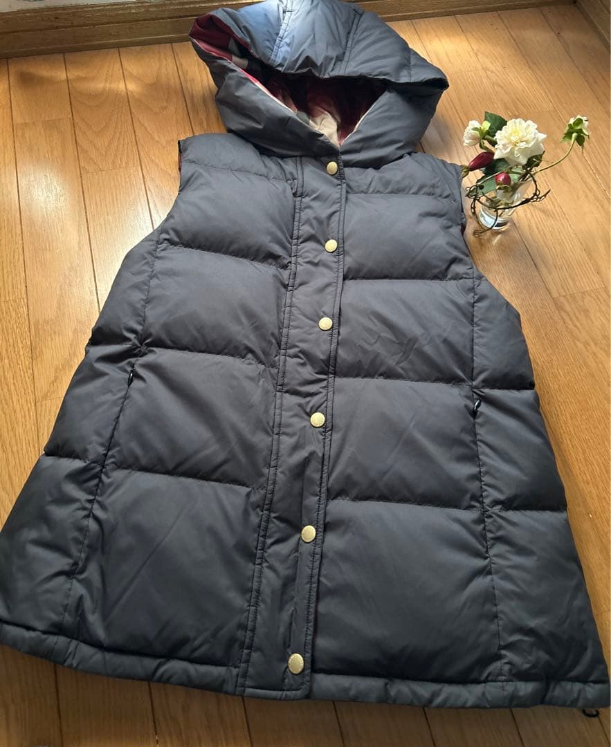 ❸訳有★ブルーレーベルクレストブリッジ黒チェックリバーシブルダウンベスト新品