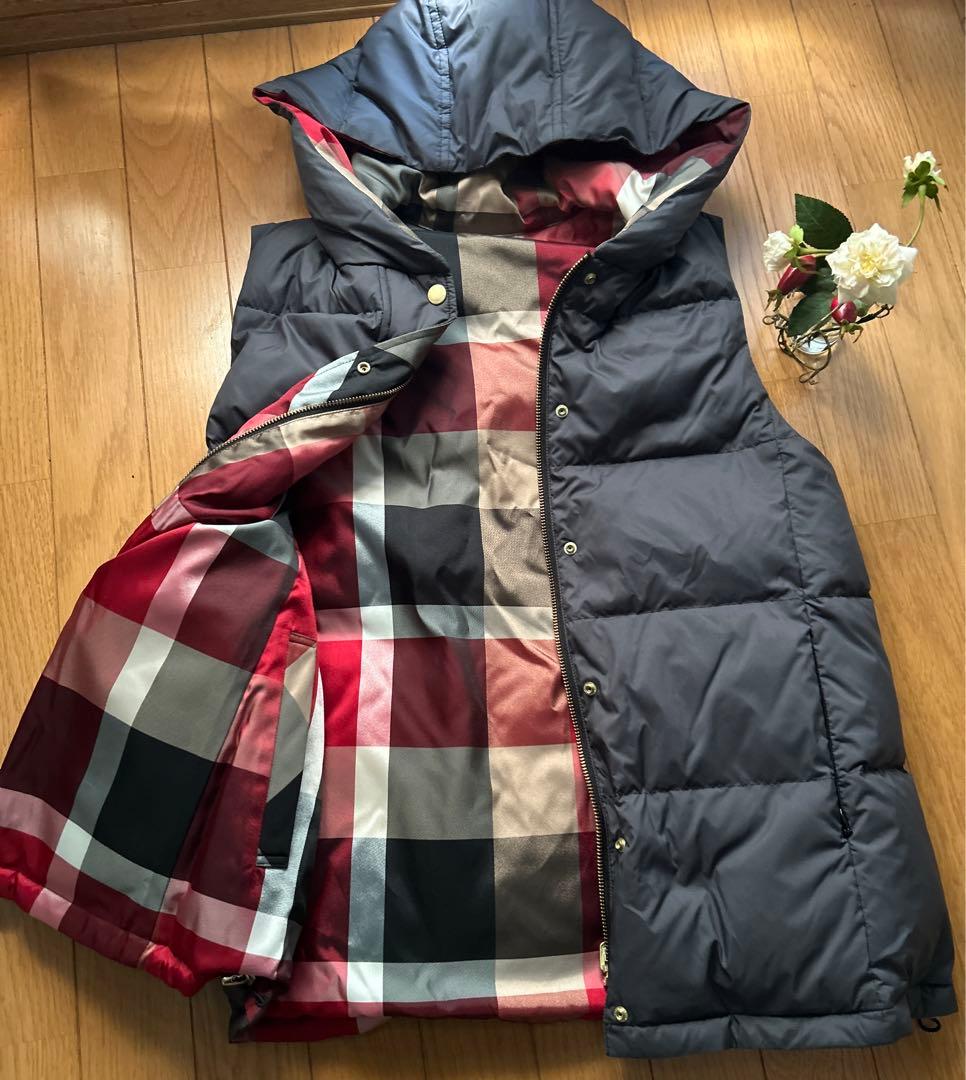 ❸訳有★ブルーレーベルクレストブリッジ黒チェックリバーシブルダウンベスト新品