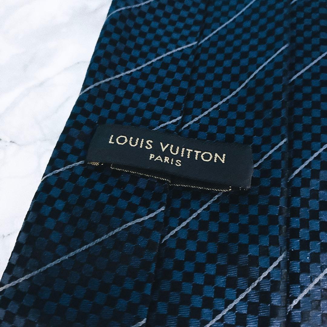 ✨未使用クラス✨ルイヴィトン　マイクロダミエ　ストライプ② LVロゴ　ネクタイ
