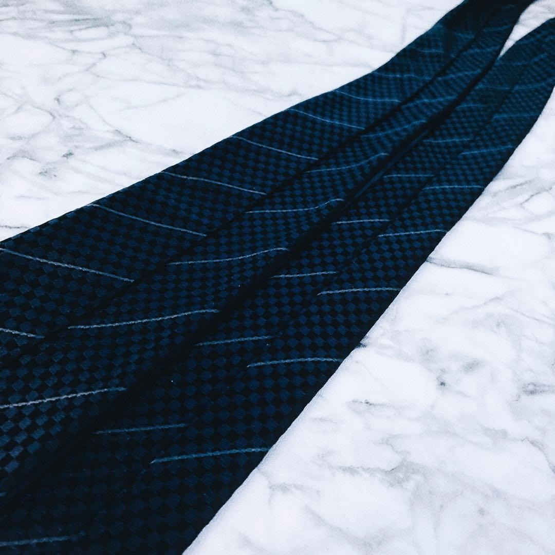 ✨未使用クラス✨ルイヴィトン　マイクロダミエ　ストライプ② LVロゴ　ネクタイ