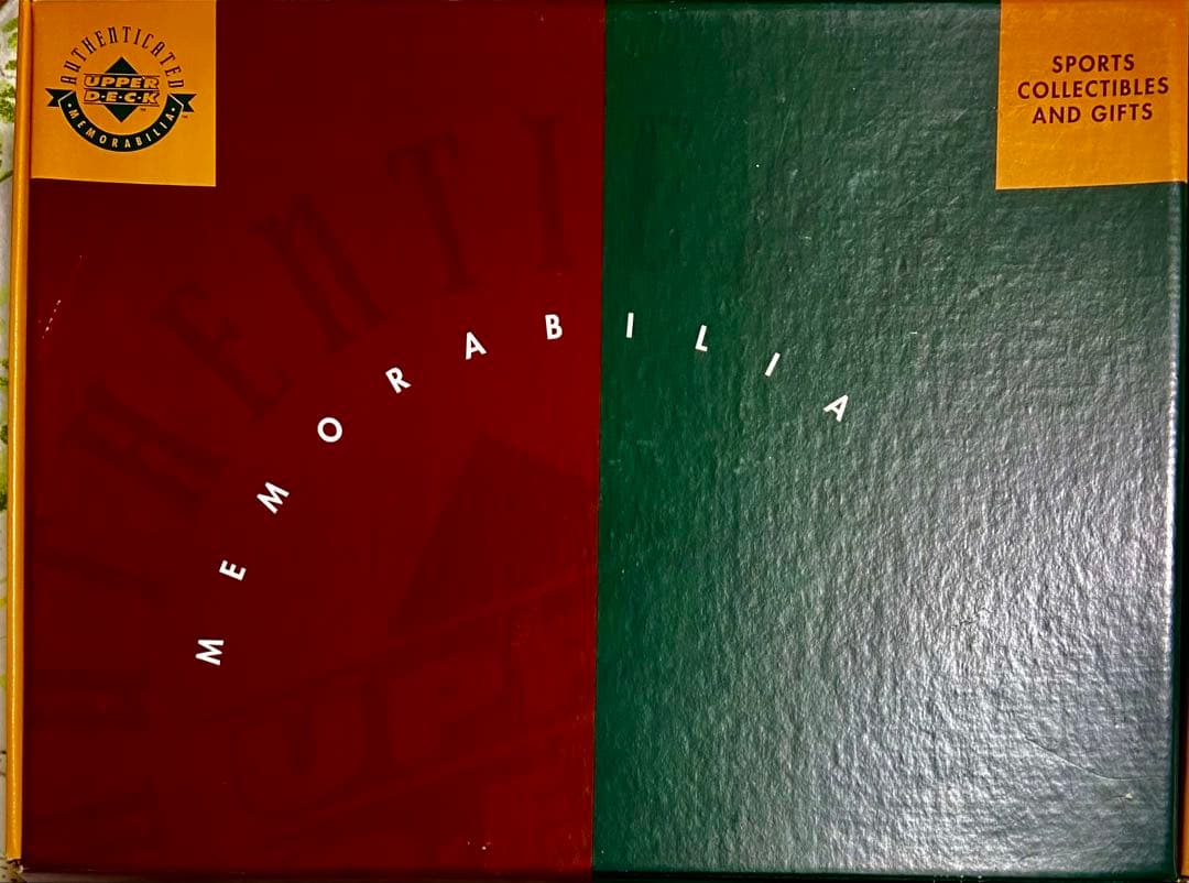 松井秀喜選手サイン入りニューヨーク・ヤンキースホームジャージ100周年パッチ付き