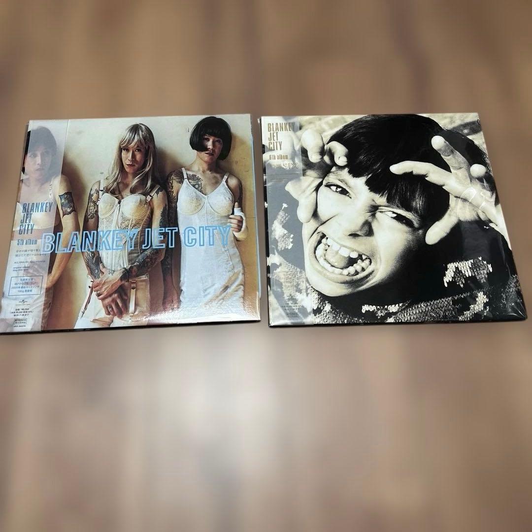 【未開封】ブランキージェットシティ レコード　10枚セット＋スクエア缶バッジ6点