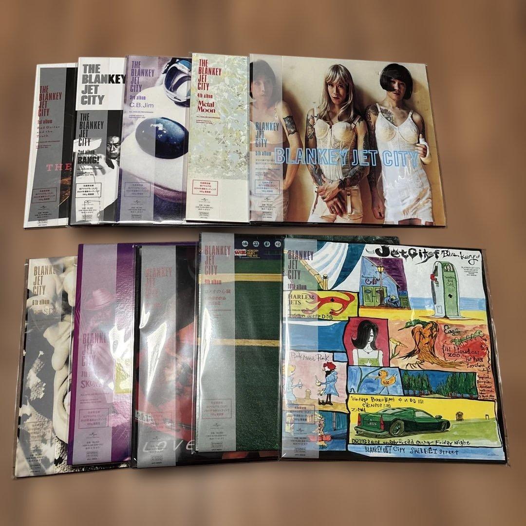 【未開封】ブランキージェットシティ レコード　10枚セット＋スクエア缶バッジ6点
