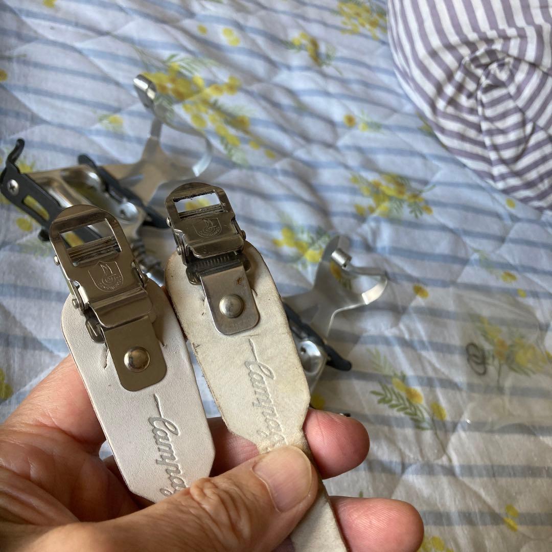 カンパニョーロレコードトリプルベアリングぺダルセット