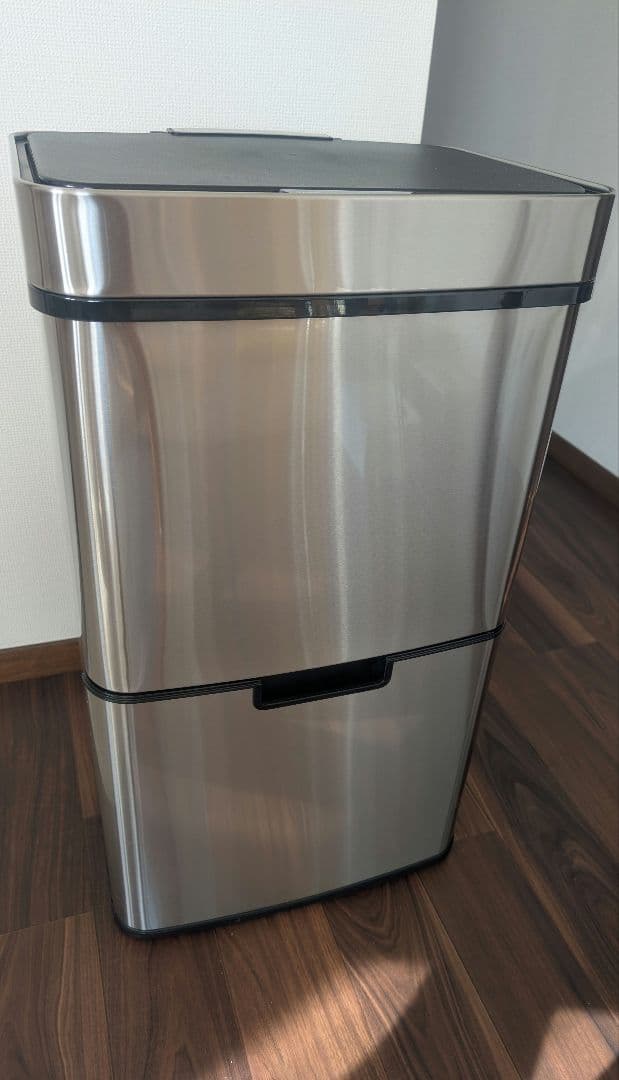 シルバー ごみ箱 62L 自動開閉機能