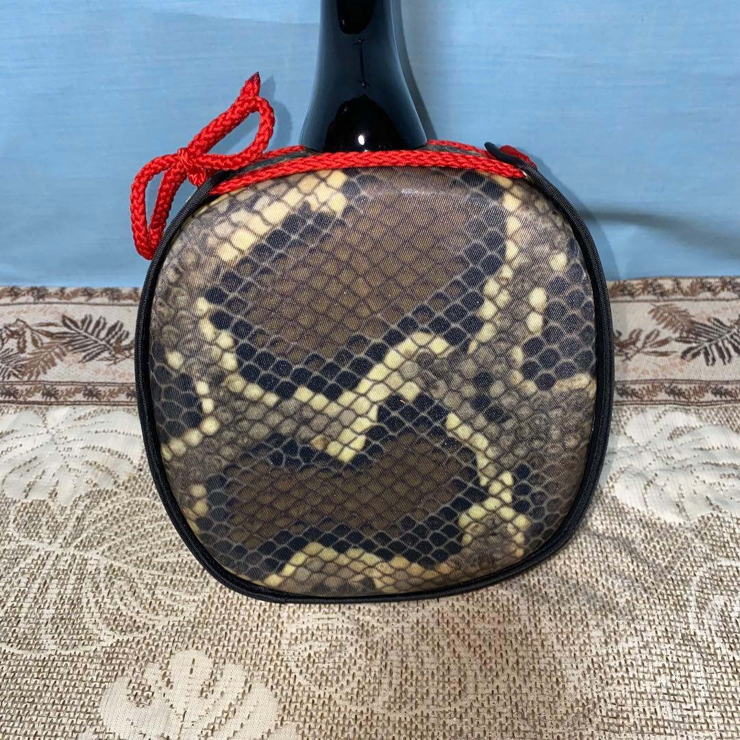 【美品】三線 ケース付き 初心者向け 人口皮　和楽器 沖縄民族楽器