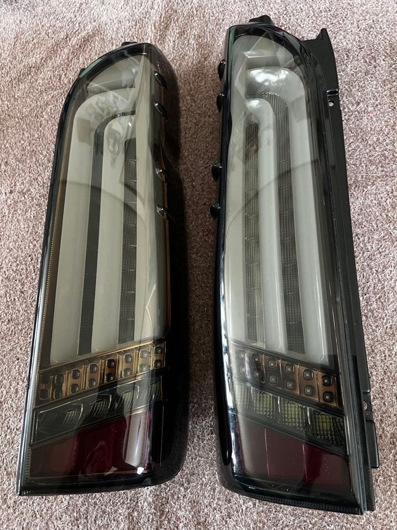 パーツ Valenti Jewel LED Tail Lamp Hiace