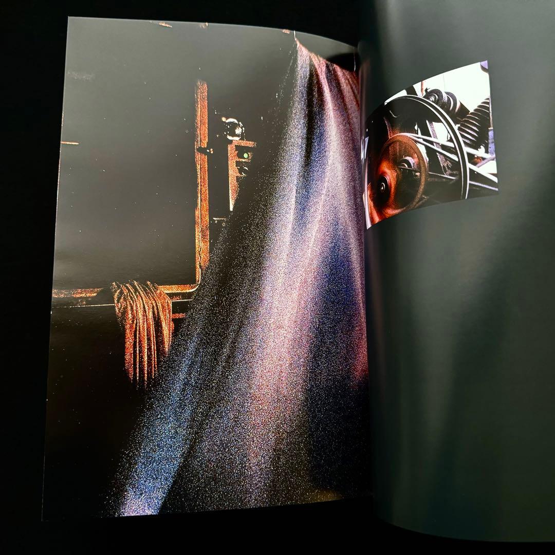 チェルッティ 写真集「CERRUTI 1881」紳士服 ファッション 生地