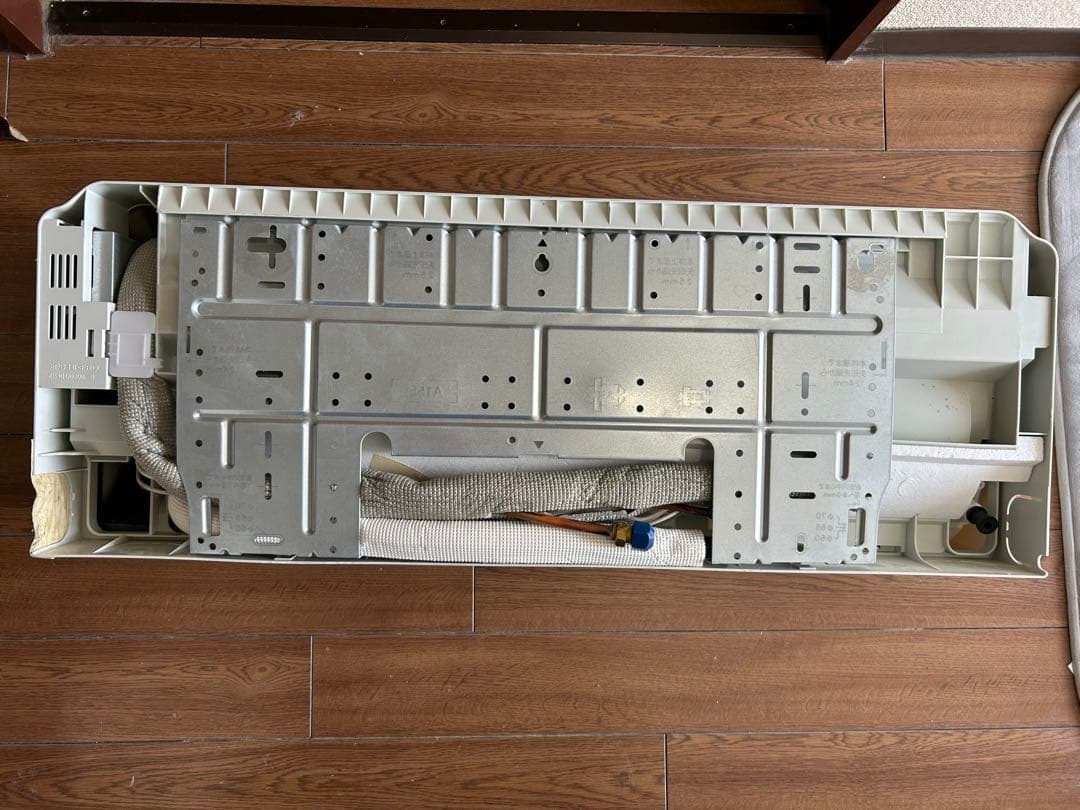 【2018年製】SHARP　ルームエアコン　AY-H22S-W