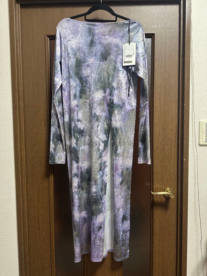 トップス UND LANDSCAPE PRINT LONG TOP