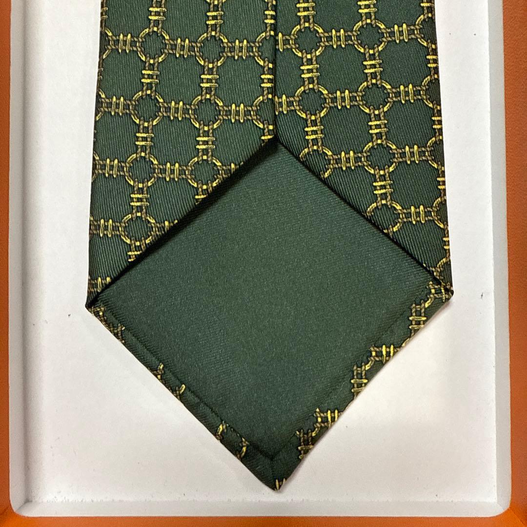 未使用　エルメス　ネクタイ　緑　幾何学模様　シルク