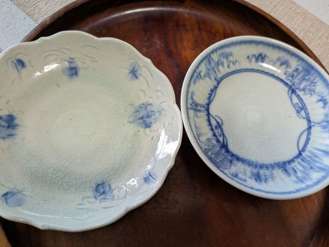 イムサエム　青い花模様とストライプの皿セット　安南手　市野吉紀