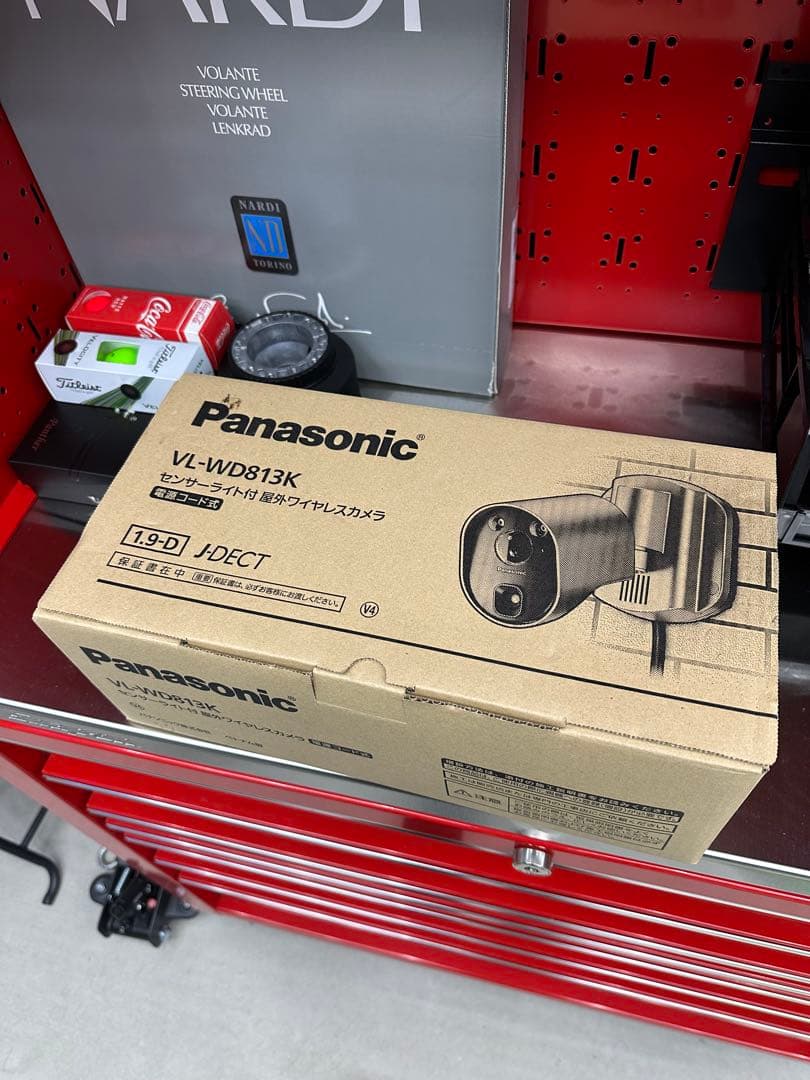 パナソニック　防犯カメラ　センサーライトつき