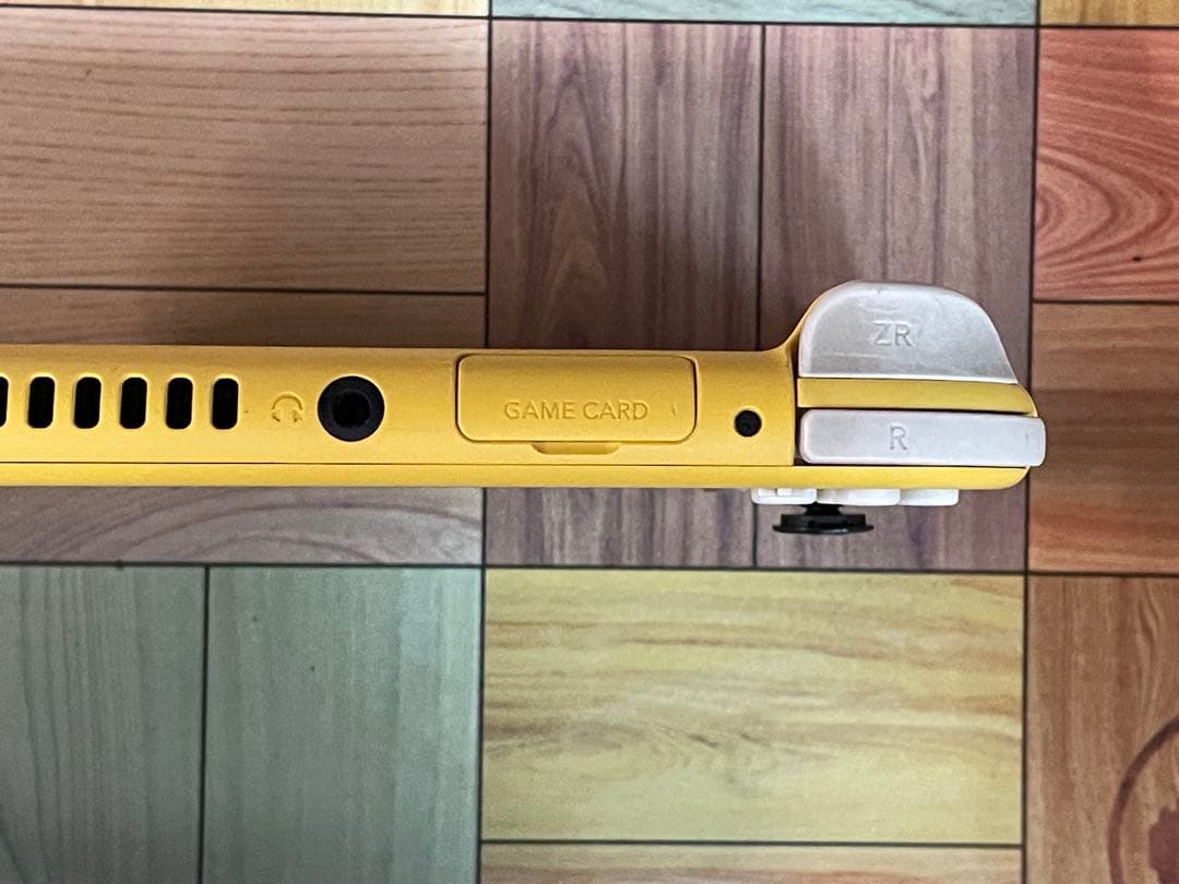 Nintendo Switch Lite イエロー【ジャンク品】