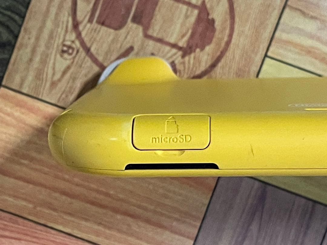 Nintendo Switch Lite イエロー【ジャンク品】
