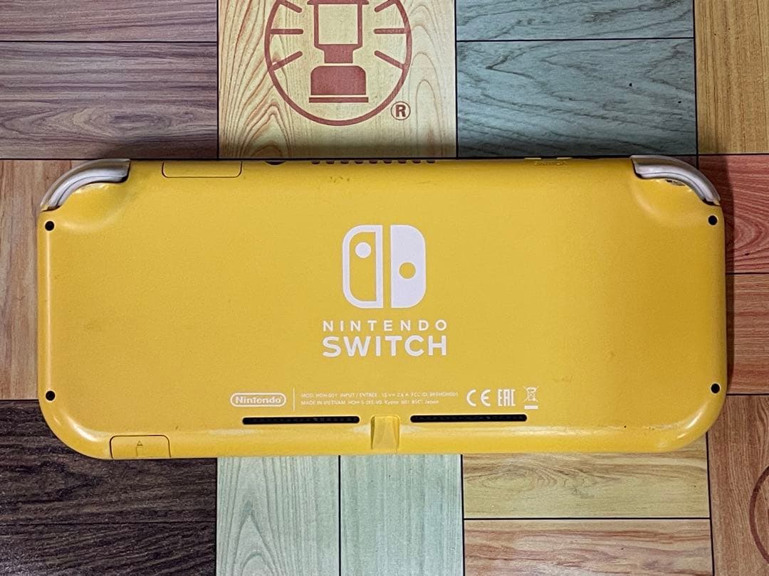 Nintendo Switch Lite イエロー【ジャンク品】