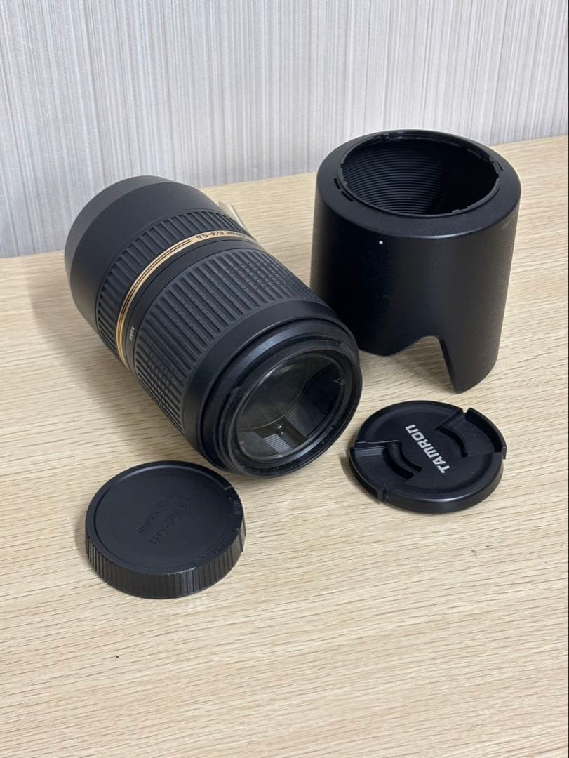 TAMRON タムロン SP 70-300mm f4-5.6 DI VC