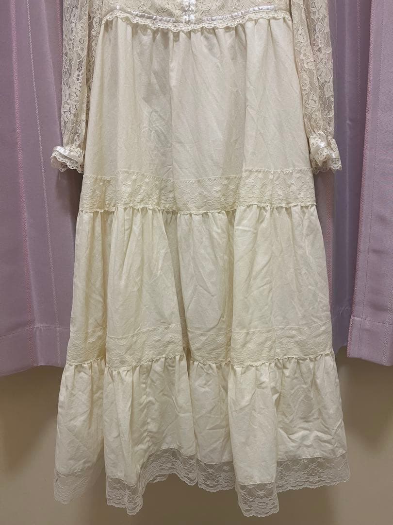 Special vintage dress Treat Ürself