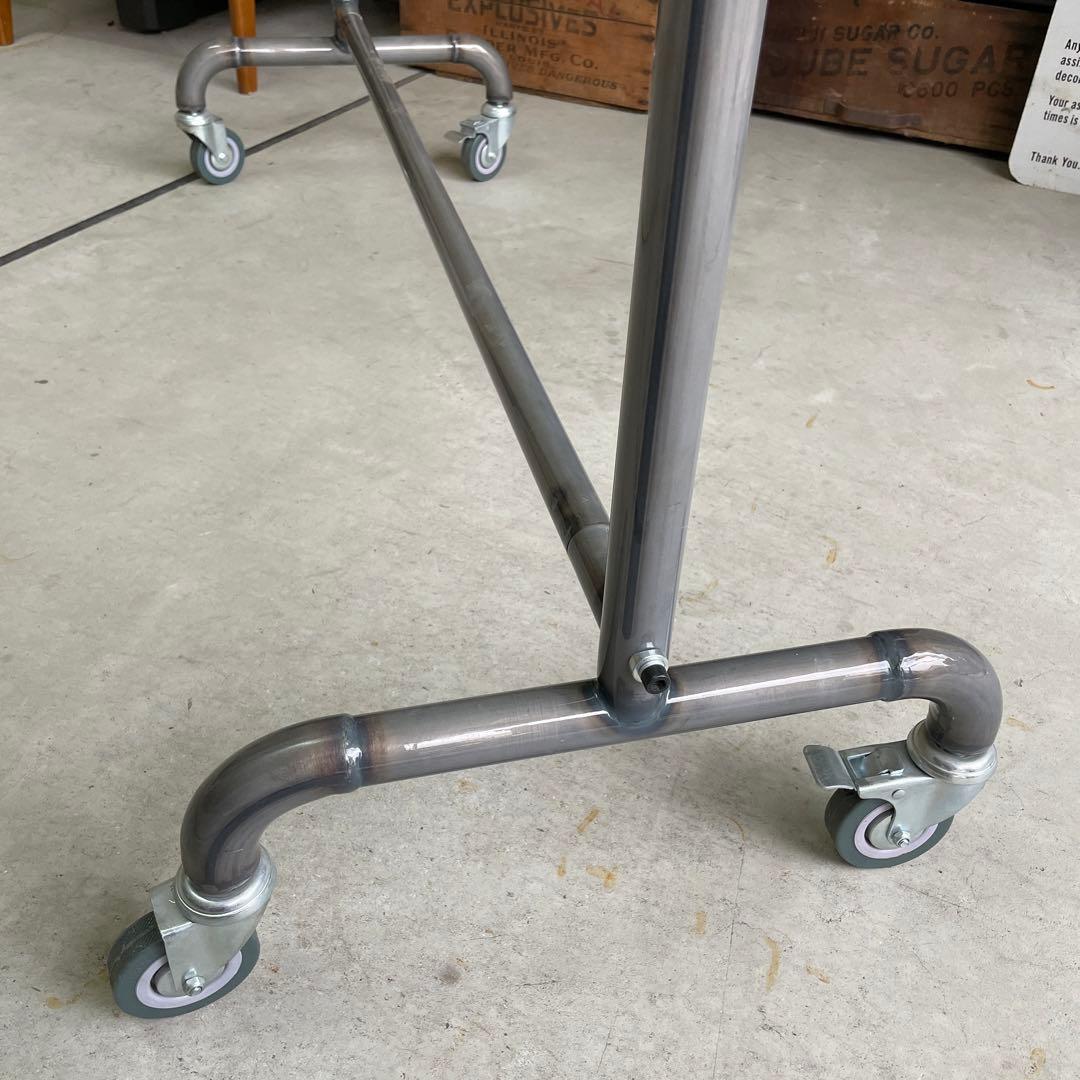 【残1】 インダストリアル シャビー 鉄製 配管 パイプ ハンガーラック 無骨