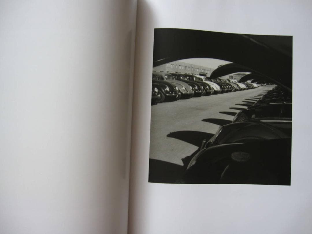 アート・デザイン・音楽 Peter Keetman : Volkswagenwerk 1953