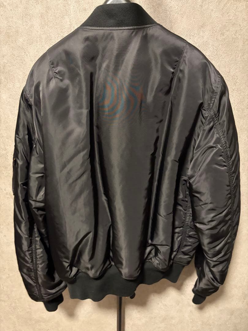 アルファインダストリーズ　ブラック MA-1 M