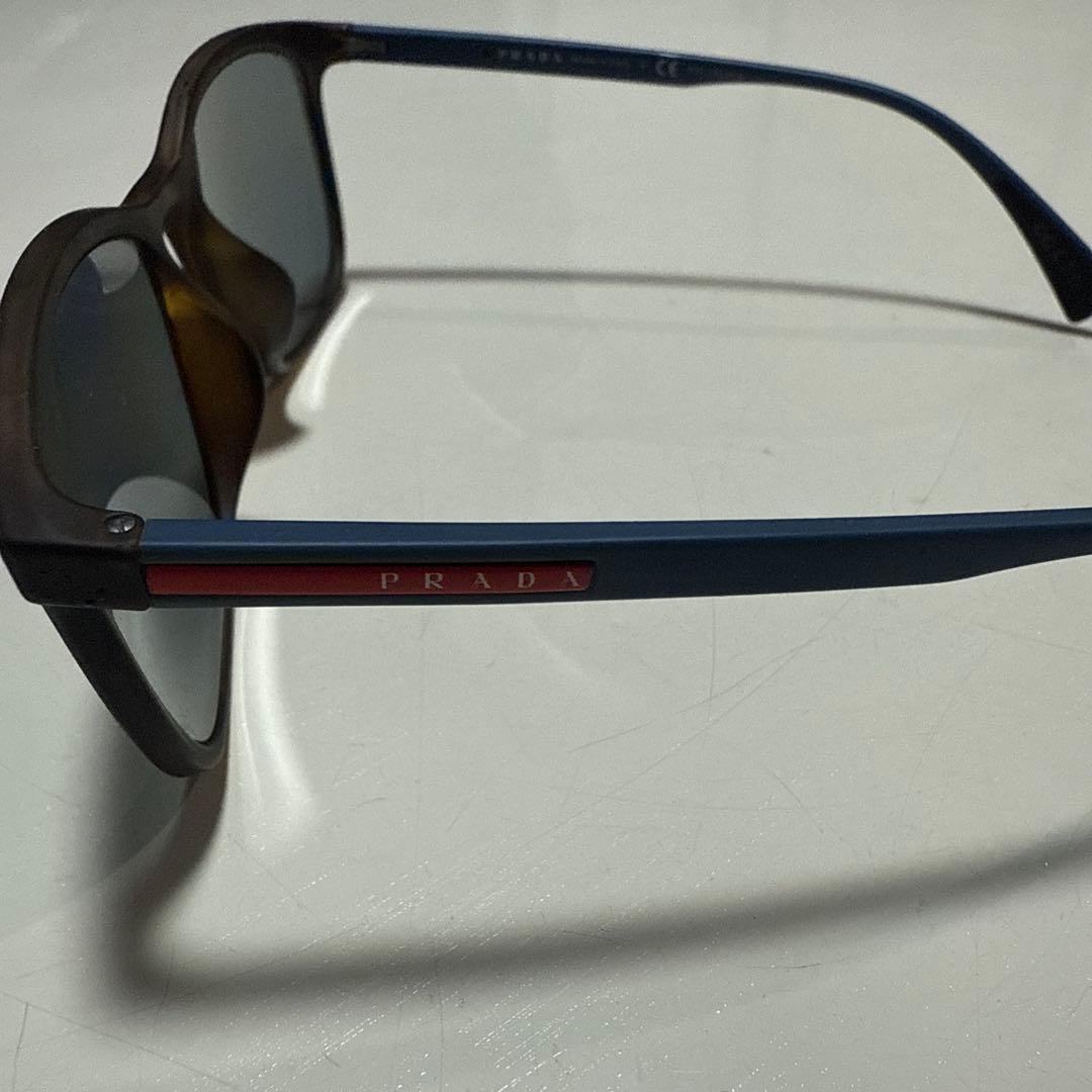 【美品】PRADA プラダ スポーツ サングラス メンズ 黒 × 青 ケース付