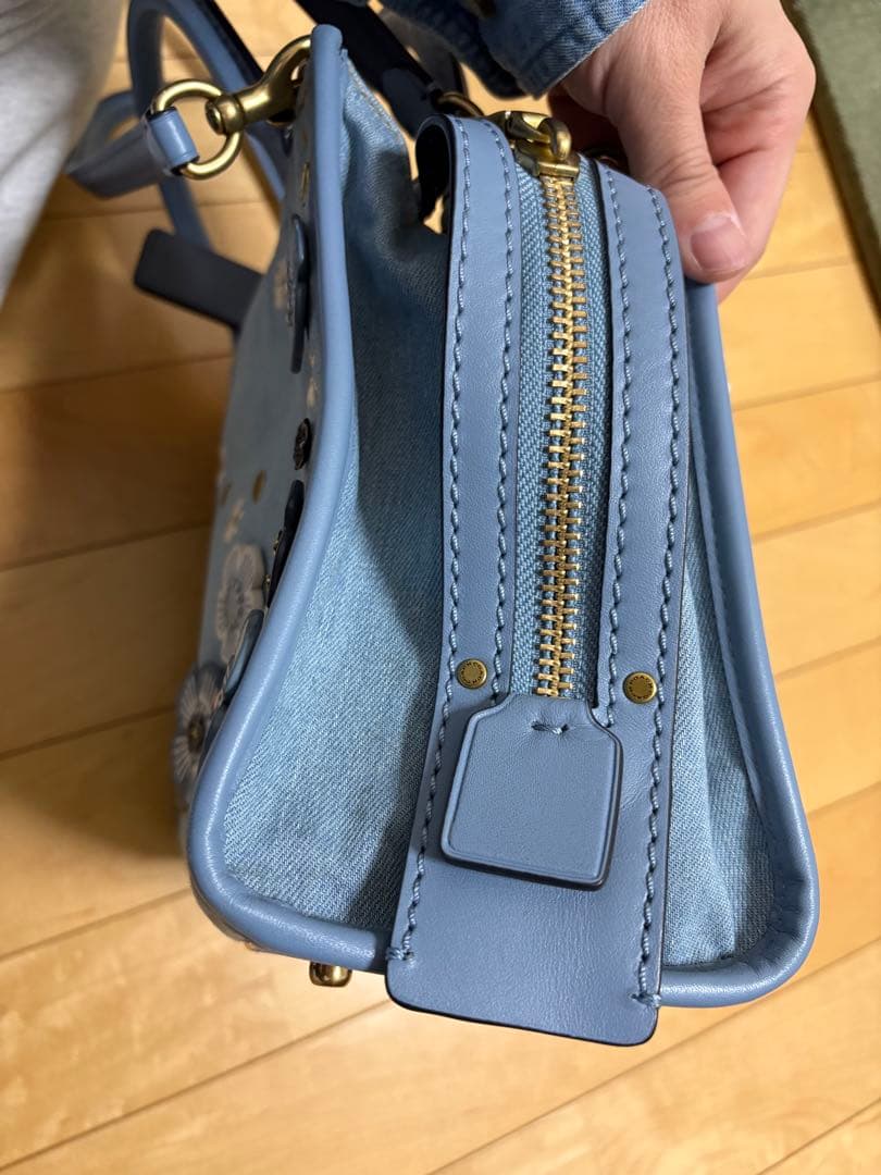 ラ*8様 COACH ローグ 25 ウィズ ティー ローズ デニム