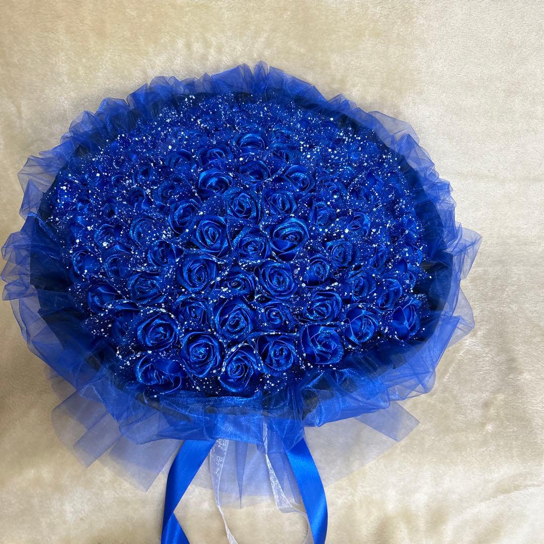 101本青バラブーケ ラメ付き❣️プレゼント 枯れない花 永生バラ 特別な人へ