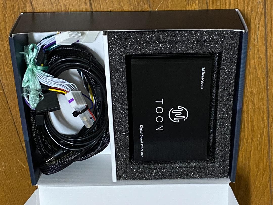 ビートソニックDSP機能付きアンプ、DSP-T302　90系ヴォクシー