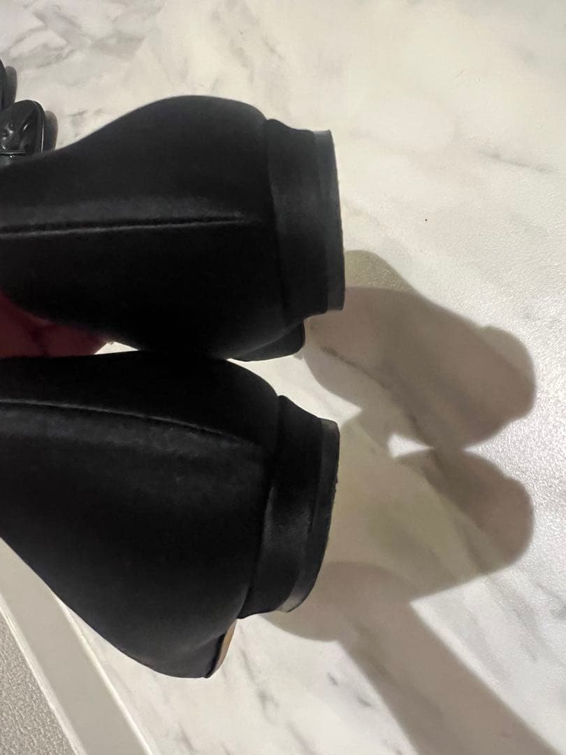 美品　マノロブラニク　ハンギシ　フラットシューズ